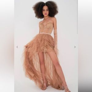 BNWT Bustier Gown in Warm Taupe